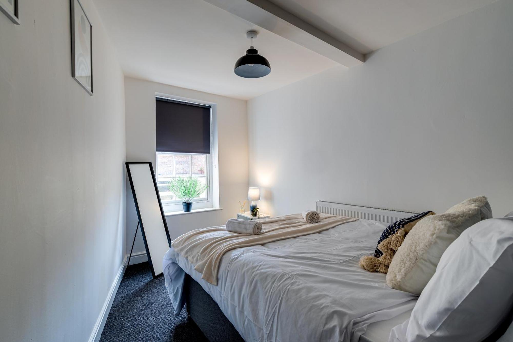 شقة Queens Cabin - Near South Bay Beach سكرابورو المظهر الخارجي الصورة